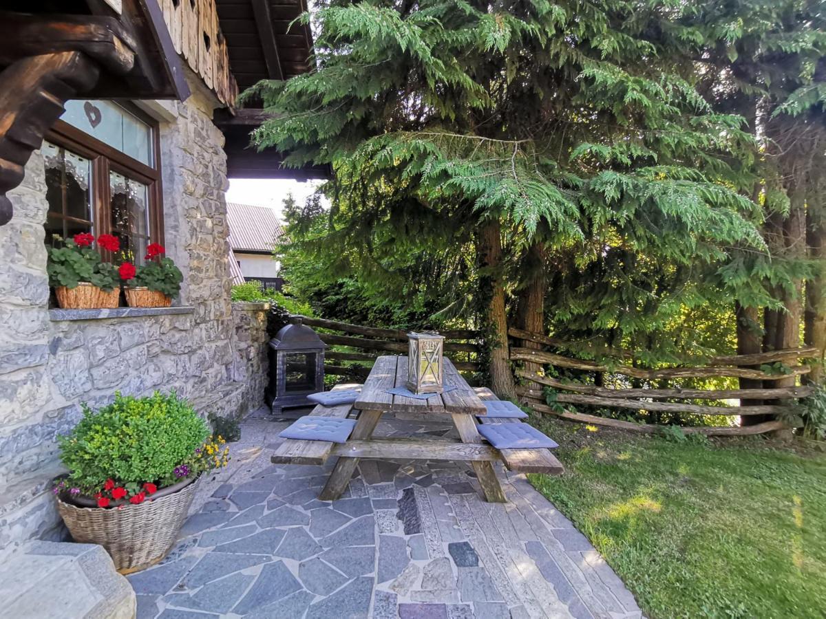 Apartma Alpski Vrt Vojsko Esterno foto