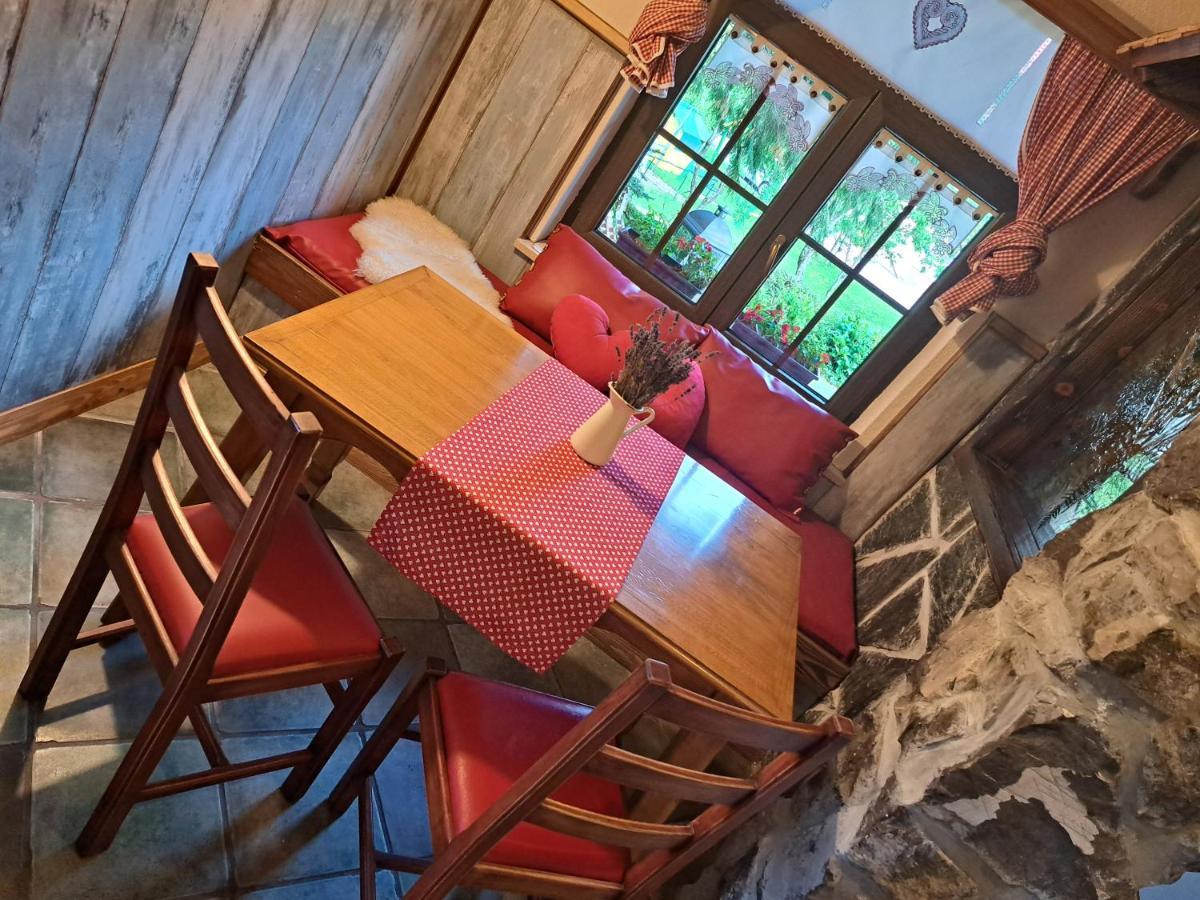 Apartma Alpski Vrt Vojsko Esterno foto